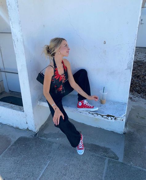 Colorful Converse Outfit, Styling Converse, Red Converse Outfit, 23 Outfit, Like Aesthetic, Amanda Marie, Cute And Aesthetic, Top Aesthetic, Fashion Decades