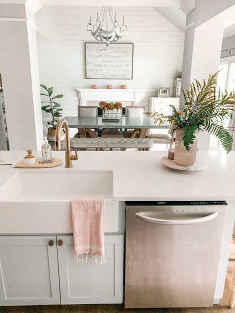 Blue kicthen island, white quartz countertop, farmhouse sink. Lowes Kitchen Island, Decorating Ideas For Kitchen, Vintage Decorating Ideas, Kitchen Island Dining Table, Kitchen Island With Sink, Kitchen 2024, Sink In Island, Sink Decor, Vintage Decorating