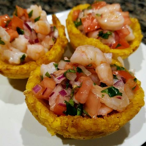 Puerto Rican Ceviche, Haitian Wedding Food, Plantain Cups Recipes, Puerto Rican Food Buffet, Plantain Cups With Shrimp, Mofongo Cups Recipe, Shrimp Ceviche Appetizer Cups, Plantain Chips Aesthetic, Plantain Chips And Dip