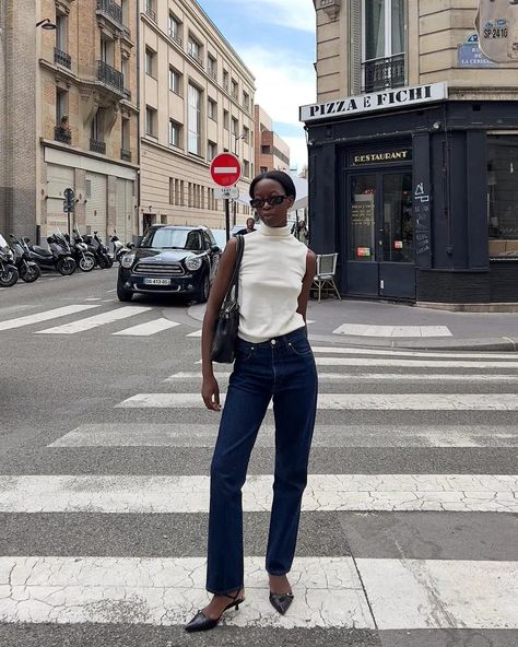 How to Look Richer Than You Are: 10 Essential Styling Tips | Who What Wear Jeans Going Out Outfit, Dark Denim Jeans Outfit, Dark Denim Outfit, Dark Washed Jeans Outfit, Chic Denim Outfits, Dark Blue Jeans Outfit, Dark Jeans Outfit, Wash Jeans Outfit, Denim Jeans Outfit