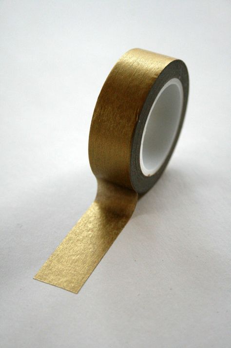 Favors Gold Solid Color, Pola Cat Dinding, Gold Washi Tape, Tape Wall Art, Zimmer Diy, Tape Wall, Wall Texture Design, Motif Art Deco, Room Wall Painting