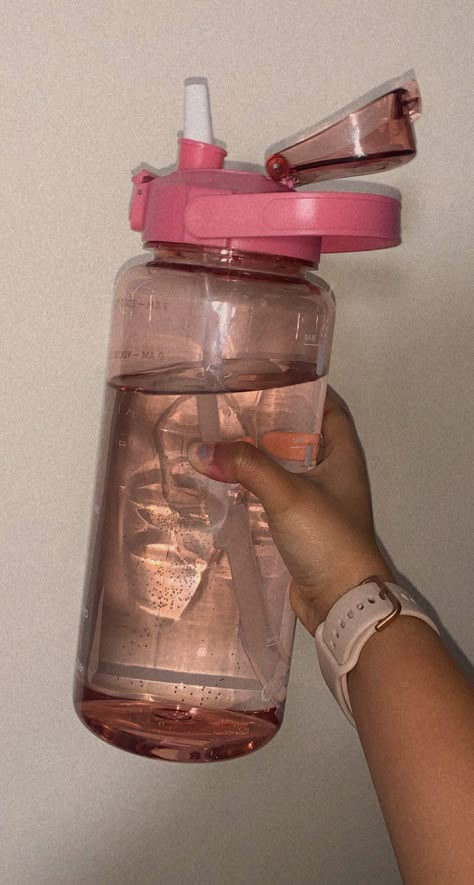 2 Litre Water Bottle with Time Markings to Drink Half Gallon Motivational Water Bottle with Straw and Handle Large BPA Free Water Jug for Sports Gym Fitness Aesthetic Vision Board Pictures Drink Water, Water Gallon Aesthetic, 2 Litre Water Bottle, Big Bottle Of Water, Gallon Of Water Aesthetic, Gallon Water Bottle Aesthetic, Water Bottle Collection, Water Jug Aesthetic, Drink Water Aesthetic