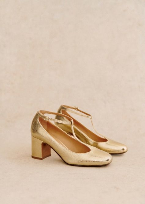 Gold Block Heels, Vintage Pumps, T Bar Shoes, Block Heel Pumps, Shoes Too Big, Wrap Heels, Gold Shoes, Mary Jane Heels, Strap Pumps