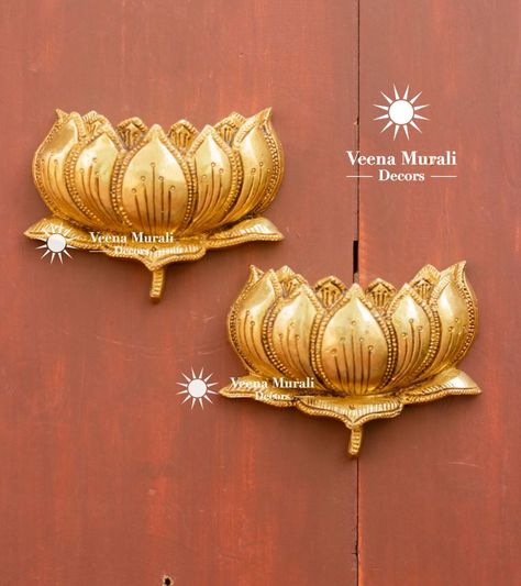 Lotus Wall Hanging Brass Indian Artforms, Sudharshana Chakra, Brass Decor Indian, Lotus Wall Hanging, Lotus Decor, Brass Wall Decor, 3d Art Painting, Wall Decor Indian, Brass Wall Art