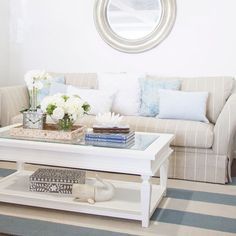 Hampton Style Living Room, Hampton Living Room, Hamptons Coffee Table, Hamptons Style Living Room, Hamptons Living Room, Hamptons Style Interior, Hamptons Style Decor, Hamptons Style Homes, Cellular Blinds