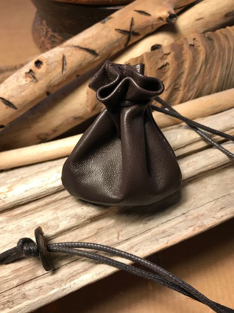 Leather Medicine Pouch, Spirit Bags, Cute Mini Bags, Neck Pouch, Mens Leather Necklace, Bag Necklace, Medicine Pouch, Pouch Bags, Red Leather Bag