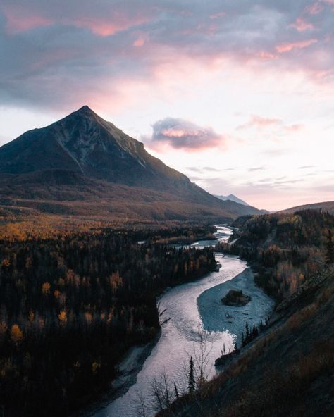 forrestmankins: Thinkin’ about driving back up here. Mountain Sunset, Nature Adventure, Pretty Places, Places Around The World, Beautiful World, Wonders Of The World, The Great Outdoors, Places To See, Beautiful Nature