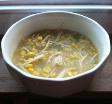 Here in Central PA we love our soups and one of the most popular that comes around every Fall is Chicken Corn Soup. Chicken Soup Slow Cooker, Chicken Corn Soup, Fall Crockpot Recipes, Chicken Corn, Food Technology, Corn Soup, Delicious Soup Recipes, Soup Recipes Slow Cooker, Amish Recipes