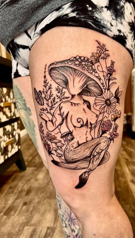 Back Left Shoulder Tattoo For Women, Pretty Mushroom Tattoo, Mushroom Tattoo, Mushroom Tattoos, Tattoo Parlor, Pin Up Tattoos, Shoulder Tattoos For Women, Pretty Pins, Tattoo Parlors