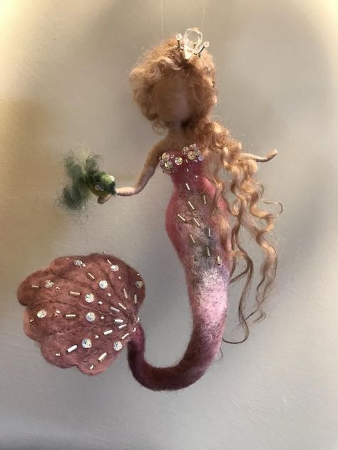 Felted Mermaid, Felt Play Mat, Princess Mermaid, Mermaid Pink, Sea Mermaid, Felted Wool Crafts, Felt Fairy, Needle Felting Kits, Mermaid Dolls