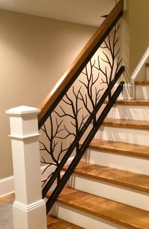 Stair Rail Ideas Banisters, Banister And Railing Ideas, Interior Stair Railing Ideas Metal, Interior Stairs Modern, Stairway Railing Ideas, Bannister Ideas, Stairs Railing Design, Iron Staircase Railing, درابزين السلم