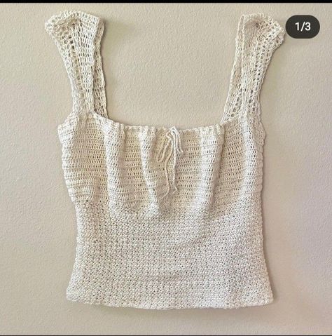 ↳ ‘ 𝐍𝐎𝐓 𝐌𝐈𝐍𝐄 🌷‧₊˚ Ⓒ 𝑡𝑜 @merarihernandezramirez Confection Au Crochet, Crochet Summer Tops, Crochet Fashion Patterns, Crochet Tank, Crochet Top Pattern, Bag Crochet, Summer Crochet, Soft Yarn, Crochet Fashion