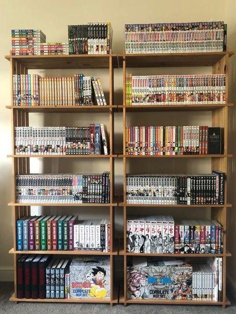 Manga Library, Manga Shelf, Anime Bedroom Ideas, Styl Grunge, Otaku Room, Anime Decor, Anime Room, Cute Room Ideas, Gamer Room