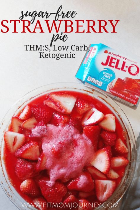 Keto Strawberry Pie Recipes, Reeces Brownie, Sugarless Recipes, Sugar Free Strawberry Pie, Keto Pies, Dessert Strawberries, Keto Pie, Trim Healthy Mama Dessert, Keto Lunches