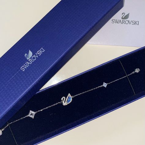 Swarovski Swan Necklace Aesthetic, Swan Necklace Aesthetic, Blue And Silver Aesthetic, Swarovski Aesthetic, Dope Jewelry Accessories, Swan Necklace, Swarovski Swan, Necklace Aesthetic, Expensive Jewelry Luxury