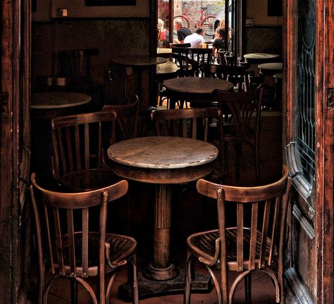 R O M E | Flickr - Photo Sharing! Outdoor Patio Bar Sets, Pub Design, Bar A Vin, Cafe Society, Pub Set, Pub Table Sets, Patio Bar Set, Cafe Chairs, Patio Bar