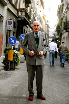 Luciano Barbera, Old Man Fashion, Men Mode, Flannel Suit, Preppy Men, Artist Outfit, Elegant Man, Sharp Dressed Man, Gray Suit