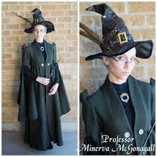 Image result for harry potter character costumes Professor Mcgonagall Costume, Mcgonagall Costume, Harry Potter Outfit Ideas, Hogwarts Costume, Harry Potter Outfit, Harry Potter Kostüm, Professor Mcgonagall, Harry Potter Halloween Costumes, Harry Potter Dress