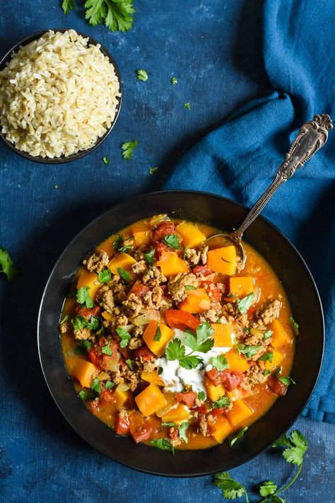 Turkey and Butternut Squash Curry | NeighborFood Turkey Butternut Squash, Ground Turkey Recipes Easy, Squash Curry, Turkey Curry, Butternut Squash Curry, Healthy One Pot Meals, Clean Eating Lifestyle, Healthy Weeknight Meals, Winter Comfort Food