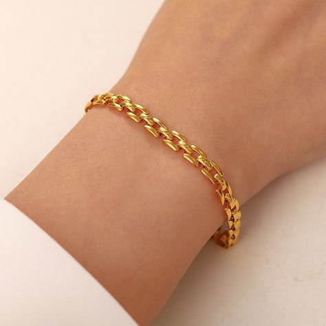 Women Bracelets Gold Indian, Delicate Gold Bracelet, Gold Bracelet Simple, Latest Bracelets, Hot Blouse, Gold Plated Watch, Jewelry Illustration, Bracelets Design, Bangles Design