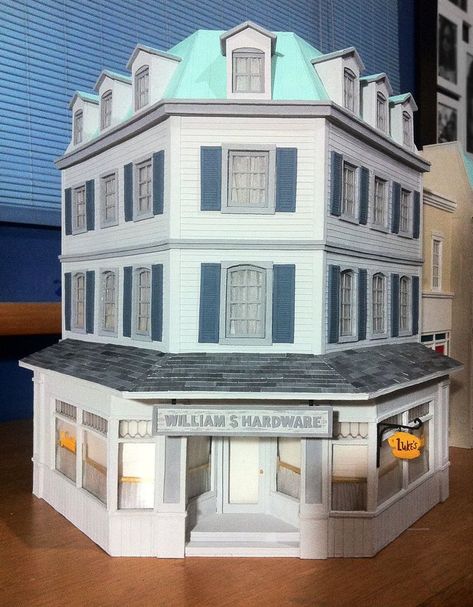 Bloxburg Lukes Diner, Gilmore Girls Christmas Village, Luke’s Diner Layout, Lukes Diner Layout, Stars Hollow Layout, Luke’s Diner, Gilmore Girls House, Gilmore Girls Christmas, Luke's Diner