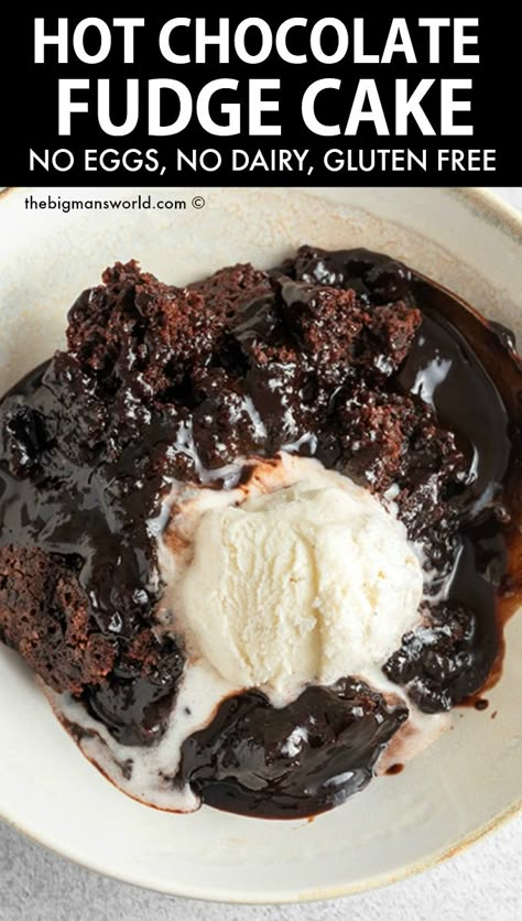 This hot fudge chocolate cake has no eggs or dairy, it's dessert comfort food at it's finest- Also known as a chocolate cobbler or a chocolate self saucing pudding, it's vegan and gluten free! Gluten Free Hot Fudge Cake, Gluten Free Yummy Desserts, Gluten Free Dairy Free Eggless Dessert, Chocolate Courgette Pudding, Keto Chocolate Pudding Cake, Dairy Free Chocolate Dessert Recipes, Gluten Free Fudge Cake, No Egg Chocolate Desserts, Chocolate Sauce Cake