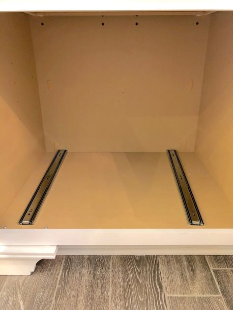 DIY Hanging File Drawer in Kitchen Cabinet Kitchen Cabinet File Drawer, Drawer In Kitchen, Home Filing System, Pull Out Cabinet Drawers, Inside Kitchen Cabinets, Diy File Cabinet, Cool Things To Build, Printer Cabinet, Stock Kitchen Cabinets