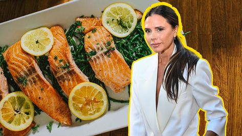 Day On A Plate, Victoria Beckham Diet, Wellness Foods, Nutritionist Diet, Hot Cross Buns Recipe, Strict Diet, Wellness Recipes, Carbohydrate Diet, Steamed Vegetables