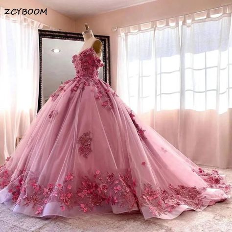 Pink Floral Quinceanera Dress, Debut Gown, Pink Quinceanera Dresses, Gowns Princess, Pink Quinceanera, Quinceanera Planning, Quinceanera Dresses Pink, Quinceanera Ideas, Pretty Quinceanera Dresses