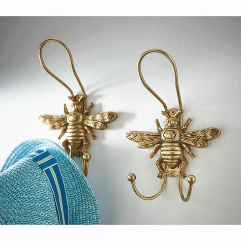 Set of 2 Bee Wall Hooks | Country Door Bee Themed Office, Bee Themed Bathroom, Bumble Bee Bedroom, Bee Bathroom Decor, Bee Room Decor, Bee Bedroom, Bumble Bee Nursery, Bee Decorations, Bee Room