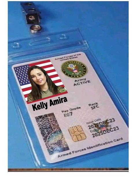 Jenny Rose Id Card, Military Id Card Usa, Military Woman Pictures, Military Id Card, Military Update, Id Card Photo Makeup, Ssn Card, Cracked Iphone, Beard Images