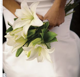 I think lilies are simply elegant and very beautiful. White Lily Bouquet, Lily Bridal Bouquet, Simple Wedding Bouquets, Lily Wedding, Lily Bouquet, White Wedding Bouquets, White Wedding Flowers, White Lilies, White Bouquet