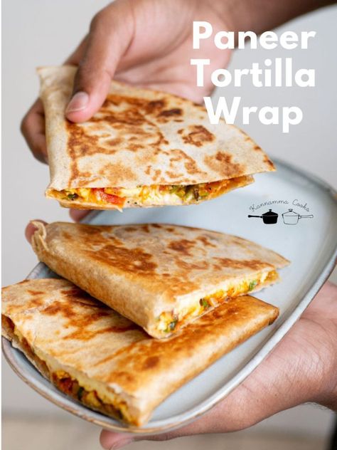 Roti Wraps Recipe, Paneer Tortilla Wrap, Chapati Wraps Recipe, Veg Wraps Recipes Indian, Veg Tortilla Wrap Recipe, Kannamma Cooks, Veg Wraps, Snack Wrap, Tortilla Wrap