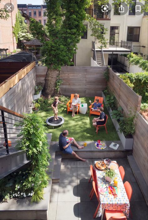 Harlem Brownstone, Small City Garden, Desain Lanskap, Small Backyard Gardens, التصميم الخارجي للمنزل, Backyard Garden Design, Small Backyard Patio, City Garden, Small Backyard Pools