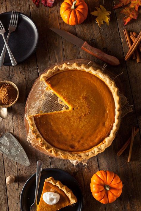 Eggless Pumpkin Pie Recipe, Maple Pumpkin Pie, Herbst Bucket List, Thanksgiving Pumpkin Pie, Maple Pumpkin, Vegan Pumpkin Pie, Homemade Pumpkin Pie, Pumpkin Pie Recipes, Easy Thanksgiving