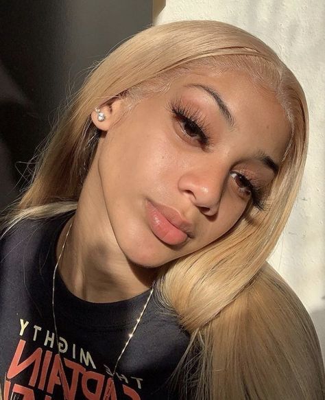 Summer Honey Blonde, Hair Color Honey Blonde, Hair Color Honey, Honey Hair Color, Straight Human Hair, Swiss Lace, Baddie Hairstyles, Honey Blonde, Light Hair