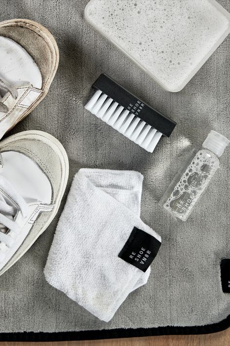 Our Starter Kit is the perfect kit for to start your sneaker cleaning journey!