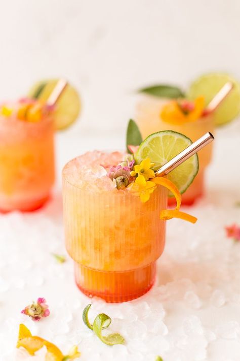 Recipe on a pineapple mango rum punch that will make you feel like you're in the Caribbean. Pineapple Mango Rum Punch, Rum Punch Cocktail, Rum Punch Recipe, Bachelorette Party Drinks, Mango Rum, Rum Punch Recipes, Tropical Cocktails, Punch Cocktails, Punch Recipe