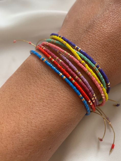 Colorful Glass Bead Bracelet, Tiny Bead Bracelet, Vibrant Color Bracelet, Dainty Delicate Bracelet, Boho Jewelry, Minimalist String Bracelet - Etsy Canada Bead Rainbow, Tiny Bead Bracelet, Bracelet Minimal, Glass Bead Bracelet, Color Bracelet, Bracelets Diy, Strung Beads, Jewelry Minimalist, Color Pencils