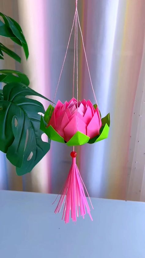 Diy Paper Flower Wall Decor, Diy Diwali Lanterns, Beautiful Paper Crafts, Lotus Origami, Felt Flower Pillow, Lotus Lantern, Paper Lotus, Craft Ideas Paper, Ganesh Chaturthi Decoration