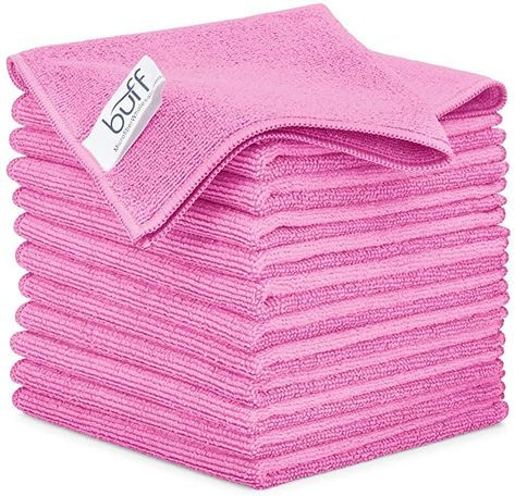 Red Towels, Cleaning Techniques, Professional Cleaners, Cleaning Cloths, Cleaning Appliances, Luxury Towels, Microfiber Towel, Microfiber Cleaning Cloths, Surface Cleaner