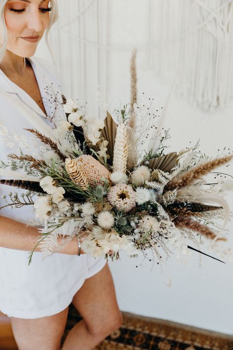 bride holds neutral bouquet Desert Ceremony, Pretty Wedding Bouquet, Palm Wedding, Feather Flower, Desert Wedding, The Grove, Pretty Wedding, Flower Bouquet Wedding, How To Preserve Flowers