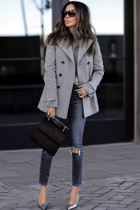 Grey Peacoat Womens Outfit, Outfits With Peacoats, Gray Peacoat Outfit, Grey Peacoat Outfit, Gray Outfits For Women, Peacoat Outfits, Peacoat Womens Outfit, Women Peacoat, Peacoat Outfit