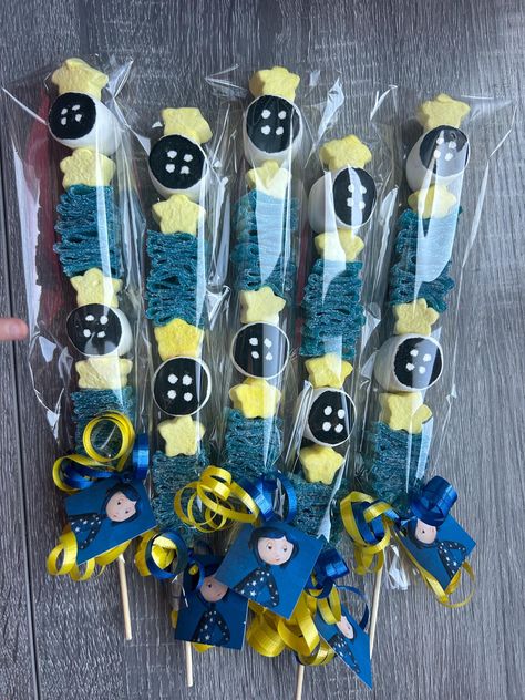 12 COUNT Coraline Custom Candy Kabob - Etsy Coraline Treats Ideas, Coraline Themed Sweet 16, Coraline Party Favors, Coraline Themed Snacks, Coraline Party Food, Coraline Treats, Coraline Sweet 16, Coraline Birthday Ideas, Coraline Dinner Party