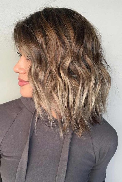 30 Non-Boring Ways to Wear a Lob Haircut ❤ Textured Long Bob picture3 ❤ See more: http://lovehairstyles.com/lob-haircut-hairstyles/A lob haircut is something you should consider next time you are going to visit your hair stylist. Apart from the fact that this is the most popular haircut among the celebrities now, it is also extraordinary versatile.#haircuts#hairstyles#haircolor Short Balayage, Balayage Straight, Lob Haircut, Hair 2018, Trendy Hair Color, Long Wavy Hair, Easy Hairstyles For Long Hair, Long Bob, Cool Hair Color