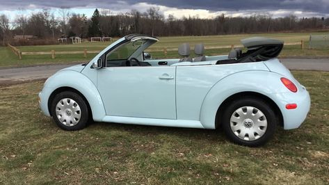 2005 Volkswagen Beetle, 2019 Vw Beetle Convertible, Vw Aesthetic, Vw Bug Convertible, Volkswagen Beetle Cabriolet, Volkswagen Convertible, Car Websites, Cars On The Road, Vw Beetle Convertible