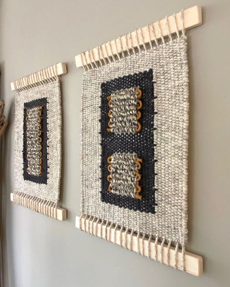 Wall Hanging Tutorials, Art Fibres Textiles, Macrame Wall Hanging Ideas, Handmade Tapestry, Home Decor Macrame, Woven Wall Hangings, Weaving Loom Diy, Weaving Loom Projects, Wall Hanging Handmade