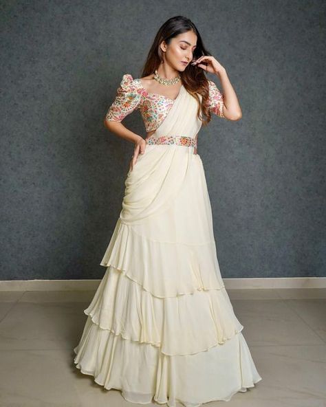 Traditional Half Saree Ideas, Dress Indowestern Style, Ruffle Half Saree Designs, Readymade Saree Design, Trendy Half Sarees, Readymade Saree For Wedding, Latest Lehenga Designs 2023 Simple, Long Dresses Indian Style Wedding, Navratri Floor-length Dola Silk Pre-draped Saree