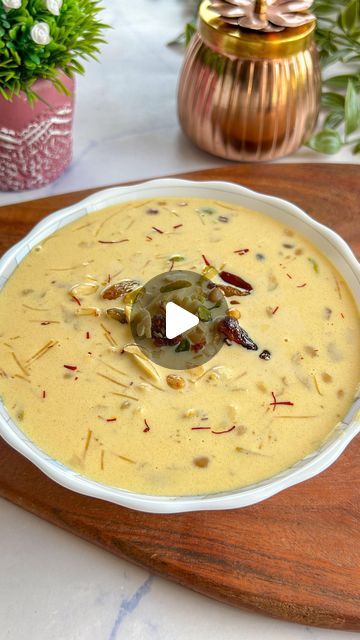 Shubhangini | Food Blogger on Instagram: "Eid Special Sheer Khurma 🌙 💛

SAVE IT TO TRY SOON

👩‍🍳 INGREDIENTS :
8-10 almonds
8-10 cashews 
12-15 pistachios 
5 dried dates / kharek
2 tbsp charoli / chironji 
Soak all the above ingredients in water for 4-5 hours.
Later chop them into slices or small pieces. (remove peel from almonds, pistachios & charoli)

Fry the nuts & sevaiyan -
2 tbsp ghee (in total)
3 chopped fresh dates
12-15 rasins (wash it with water & use)
60g sevaiyan (break it into small chunks)

1 litre milk 🥛 
Add the soaked & chopped dried dates/kharek
250-300g condensed milk (alternatively can add sugar)
1 tsp cardamom powder 
Add the fried nuts 
8-10 saffron strands (optional)
Add the fried sevaiyan 

Serve it warm or chilled! 😇

Also Eid Mubarak to everyone celebrating Sevaiyan Kheer Recipe, Sevaiyan Recipe, Date Powder Recipes, Sevaiyan Kheer, Sheer Khurma, Kurma Recipe, Fresh Dates, Kheer Recipe, Dried Dates