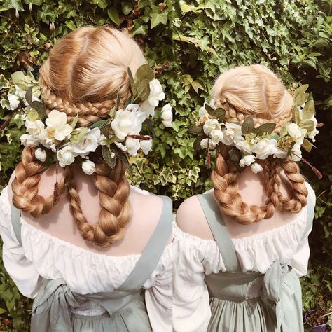 Hot Cottagecore, Cottage Core Hairstyles, Mushroom Planet, Cottagecore Hairstyles, Cottagecore Hair, Whimsical Hair, Aesthetic Styles, Twin Braids, Textured Curly Hair